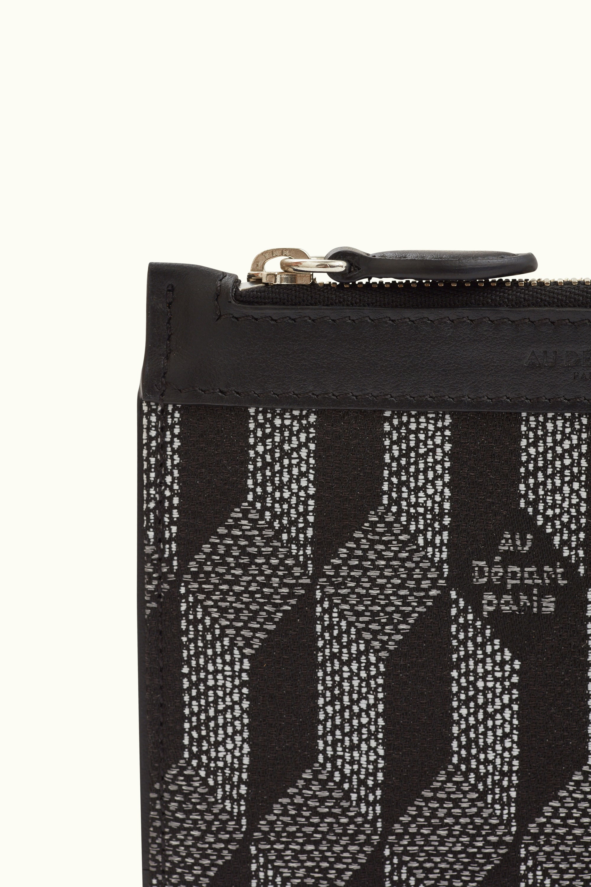 La Pochette S Jacquard Réfléchissant