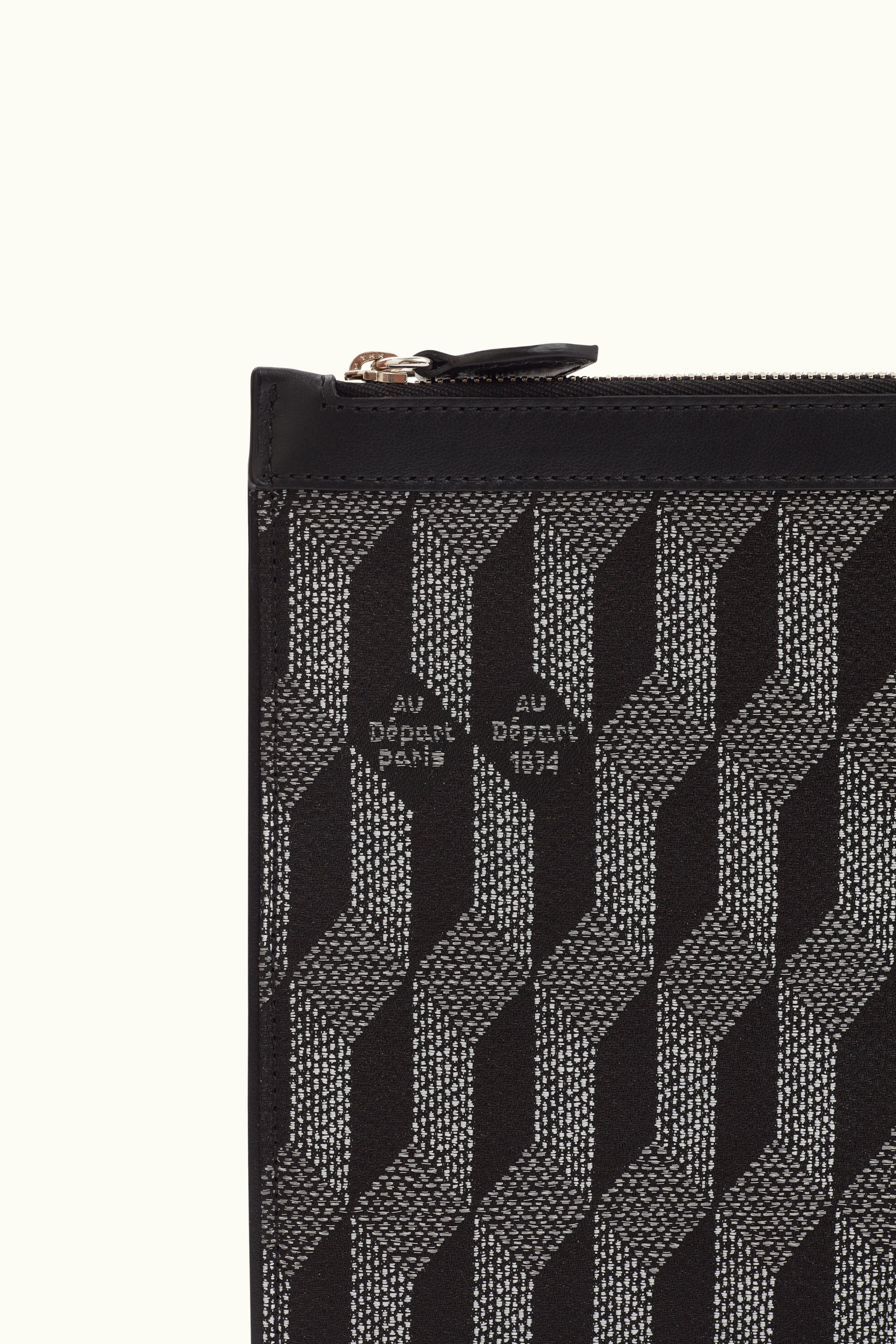 La Pochette L Jacquard Réfléchissant