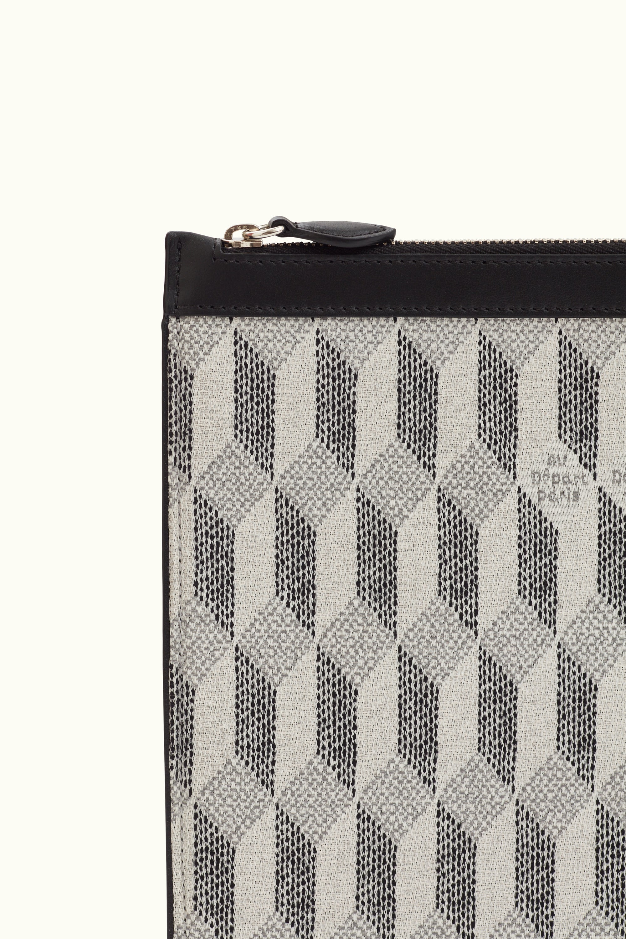 La Pochette L Jacquard Réfléchissant